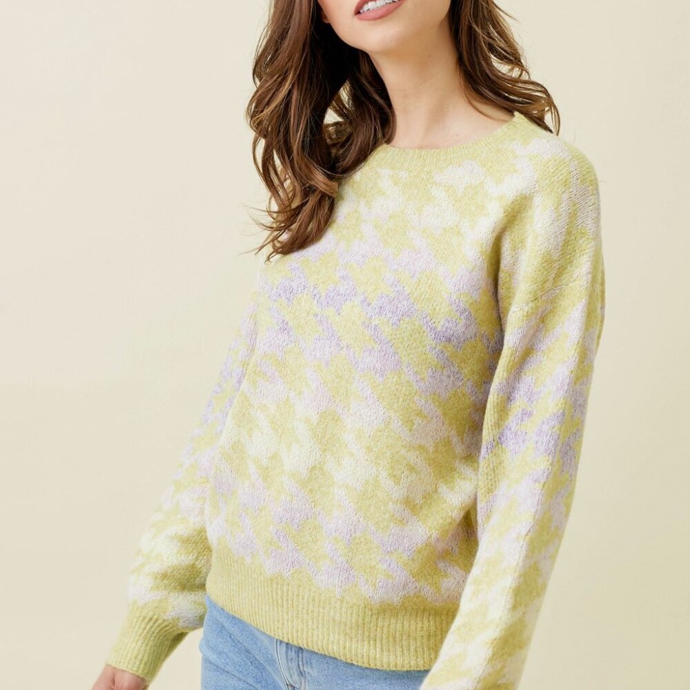 MYSTREE Pastel Houndstooth Sweater | Lemon & Lilac Knit Pullover - Picture 4 of 7